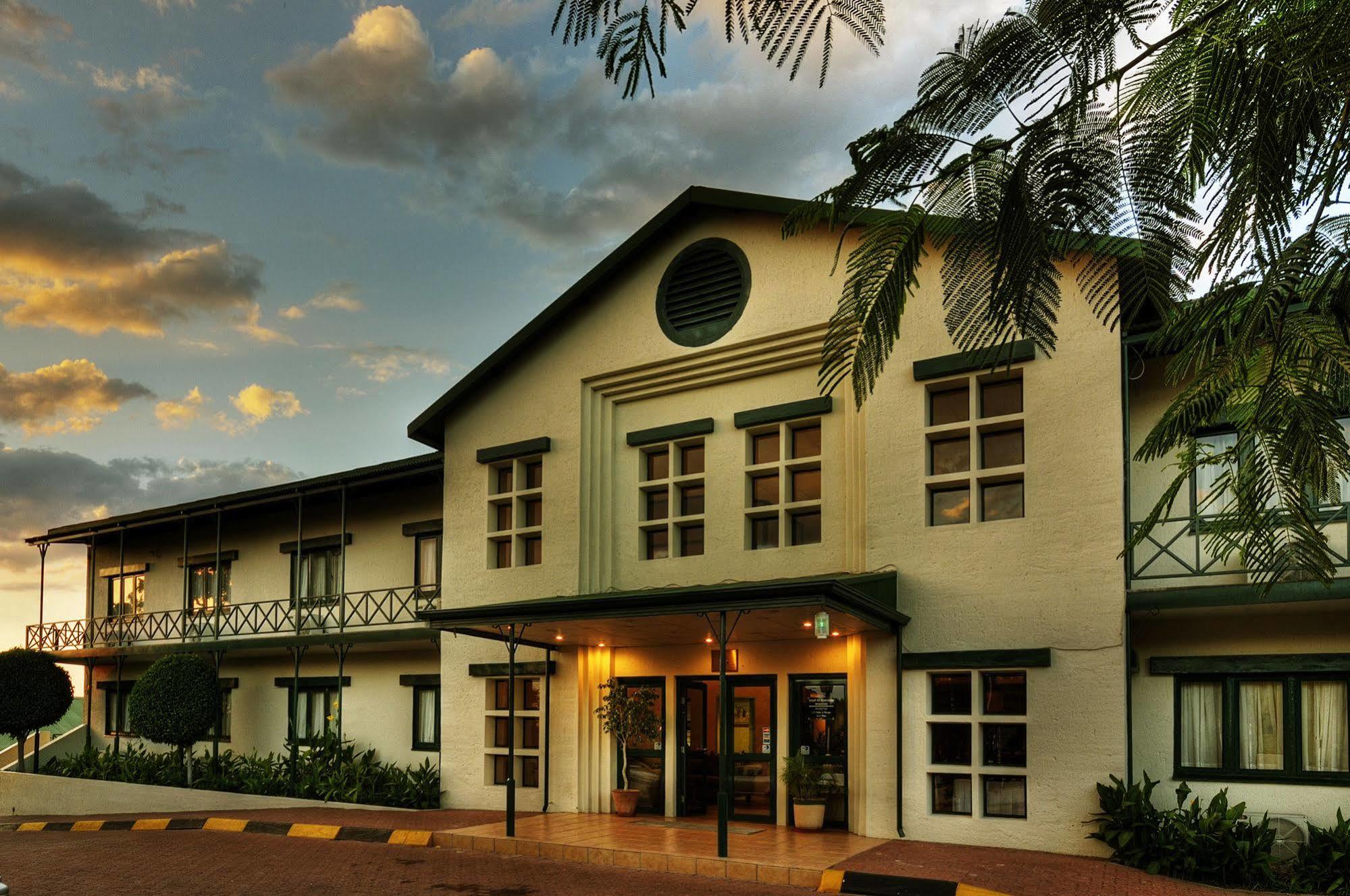 Maun Lodge Exterior photo