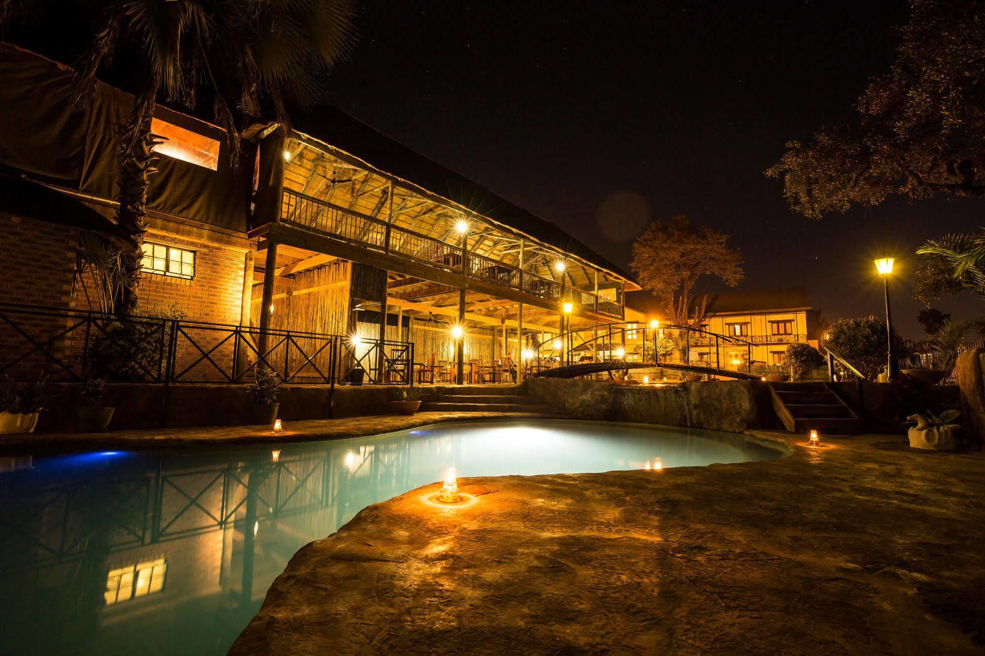 Maun Lodge Exterior photo